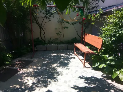 gradina cu banca apartament vanzare cumparare Sector 1 București